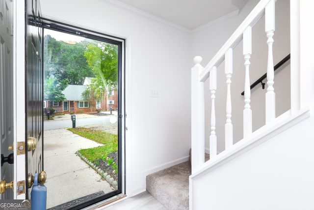 415 Williamsburg Way, Fayetteville, GA 30214