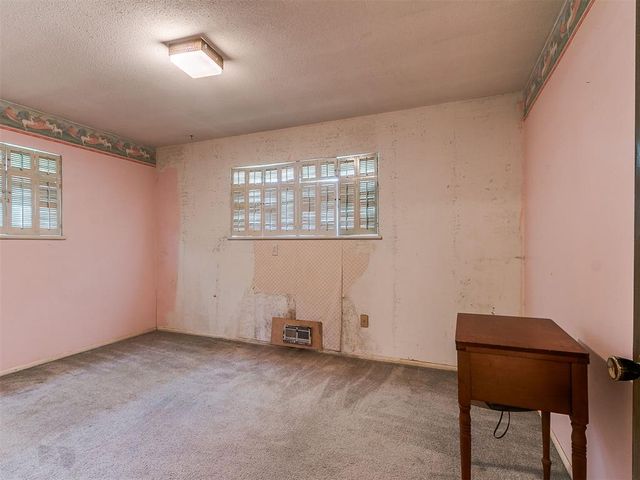 6508 S Country Club Drive, Oklahoma City, OK 73159