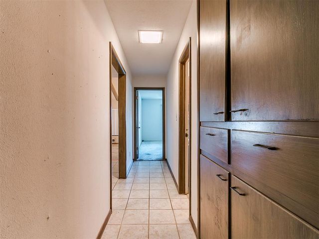 6508 S Country Club Drive, Oklahoma City, OK 73159