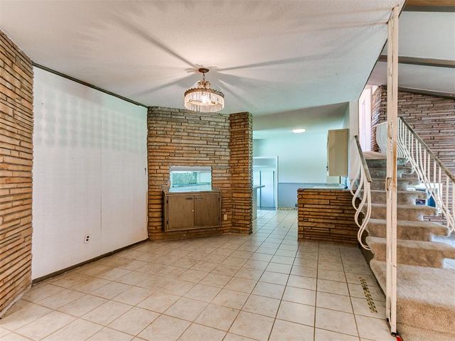 6508 S Country Club Drive, Oklahoma City, OK 73159