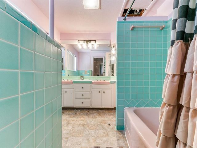 6508 S Country Club Drive, Oklahoma City, OK 73159