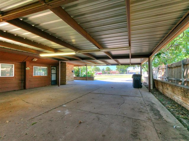 6508 S Country Club Drive, Oklahoma City, OK 73159