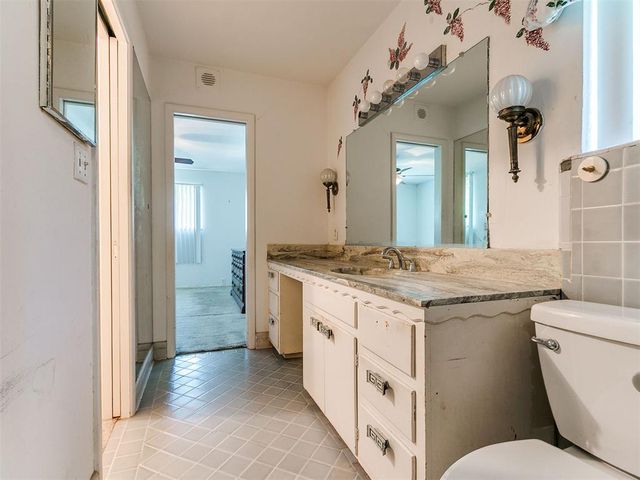 6508 S Country Club Drive, Oklahoma City, OK 73159