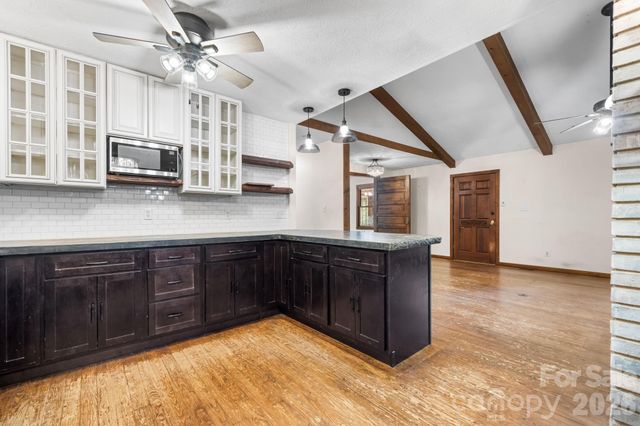 3466 Dry Ponds Road, Granite Falls, NC 28630