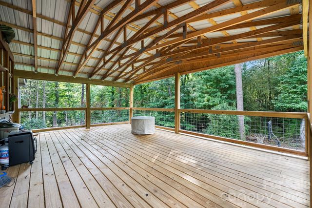3466 Dry Ponds Road, Granite Falls, NC 28630