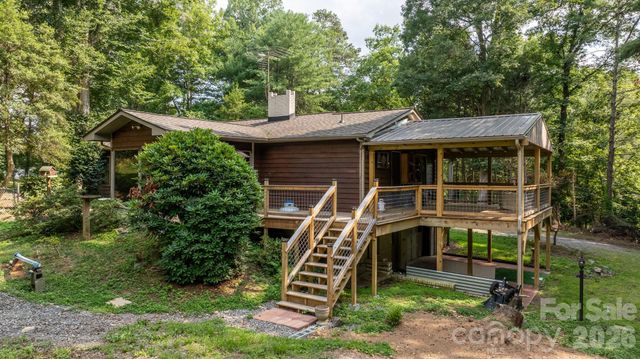 3466 Dry Ponds Road, Granite Falls, NC 28630