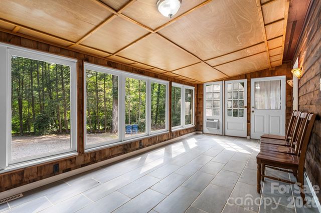 3466 Dry Ponds Road, Granite Falls, NC 28630