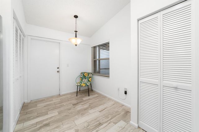 9904 Summerbrook Terrace C, Boynton Beach, FL 33437