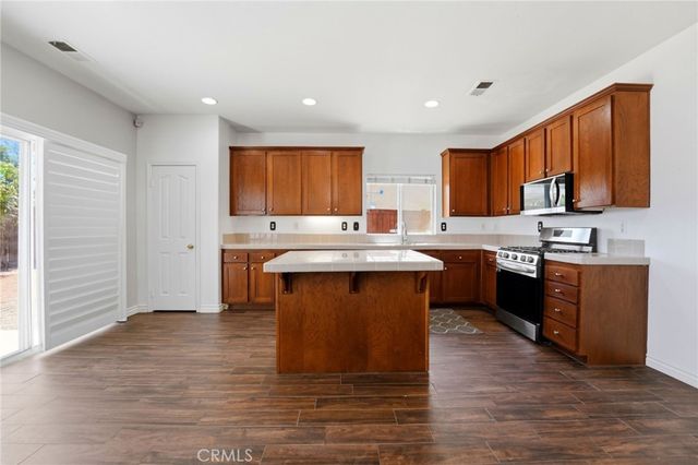 33380 Dolomite St., Menifee, CA 92584