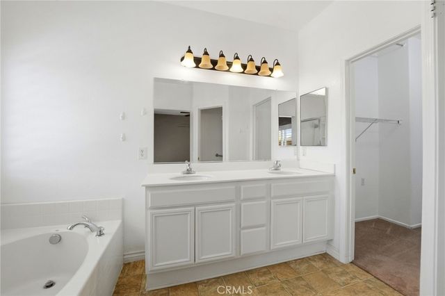 33380 Dolomite St., Menifee, CA 92584