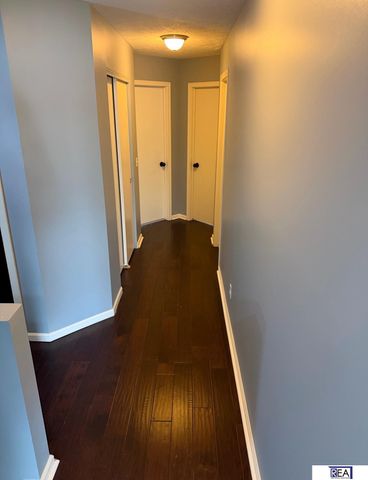 7502 N 107 Avenue, Omaha, NE 68122