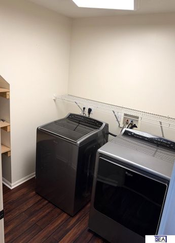 7502 N 107 Avenue, Omaha, NE 68122