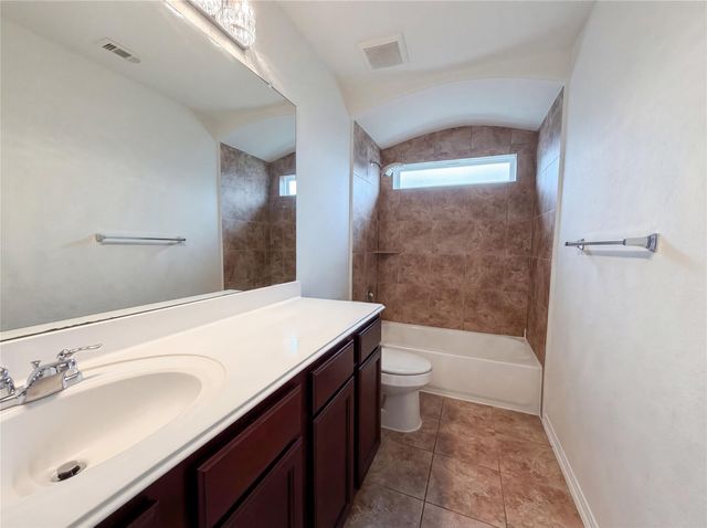 16803 W Whimbrel Circle, Conroe, TX 77385