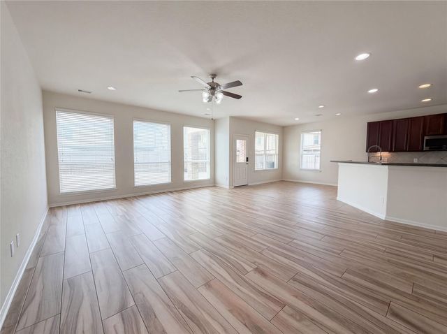 16803 W Whimbrel Circle, Conroe, TX 77385