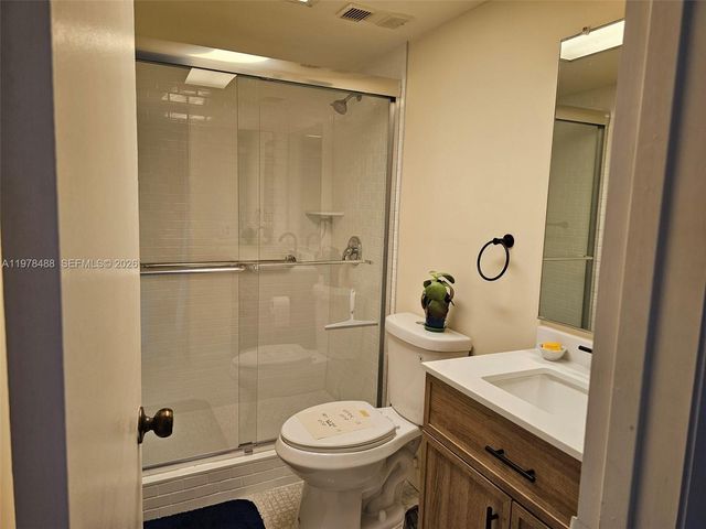 1103 NW 58th Terrace 321, Sunrise, FL 33313