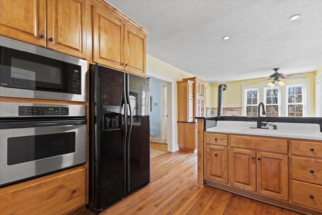 S38W31902 Wern WAY, Waukesha, WI 53189