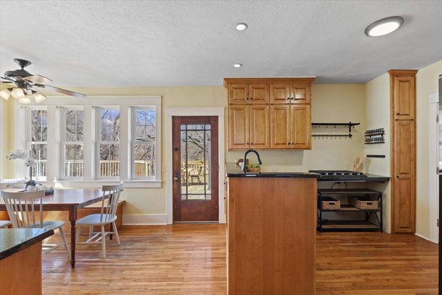 S38W31902 Wern WAY, Waukesha, WI 53189