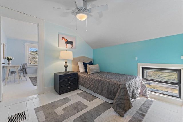 S38W31902 Wern WAY, Waukesha, WI 53189