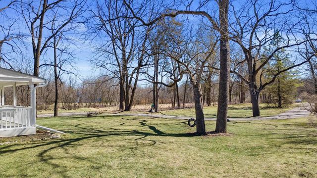 S38W31902 Wern WAY, Waukesha, WI 53189