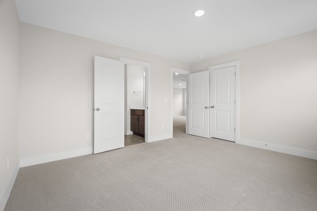 629 Conifer Drive, Spring Hill, TN 37174