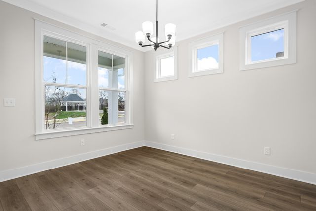 629 Conifer Drive, Spring Hill, TN 37174