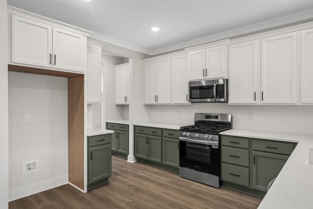 629 Conifer Drive, Spring Hill, TN 37174