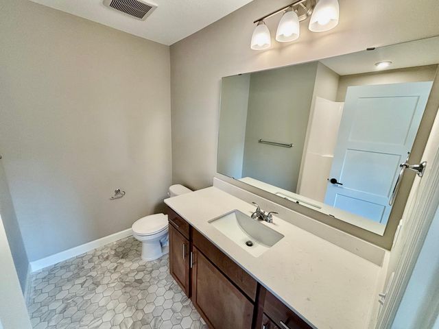 807 Walnut Grove Lane, Hanover, MN 55341