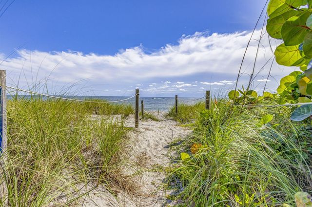 400 Ocean Trail Way 807, Jupiter, FL 33477