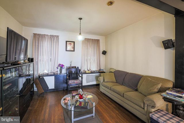 3203 CARLISLE AVE, Baltimore, MD 21216