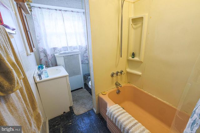 3203 CARLISLE AVE, Baltimore, MD 21216