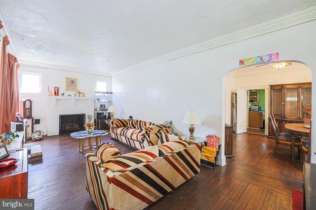 3203 CARLISLE AVE, Baltimore, MD 21216