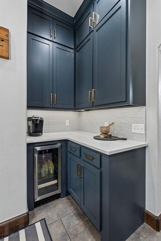 2216 Crestwood Drive, Jones, OK 73049