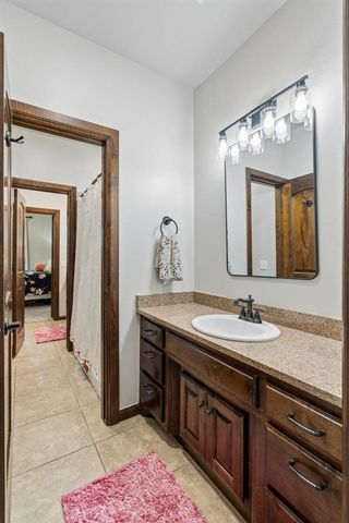 2216 Crestwood Drive, Jones, OK 73049