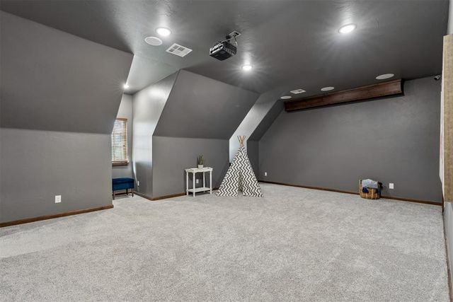 2216 Crestwood Drive, Jones, OK 73049