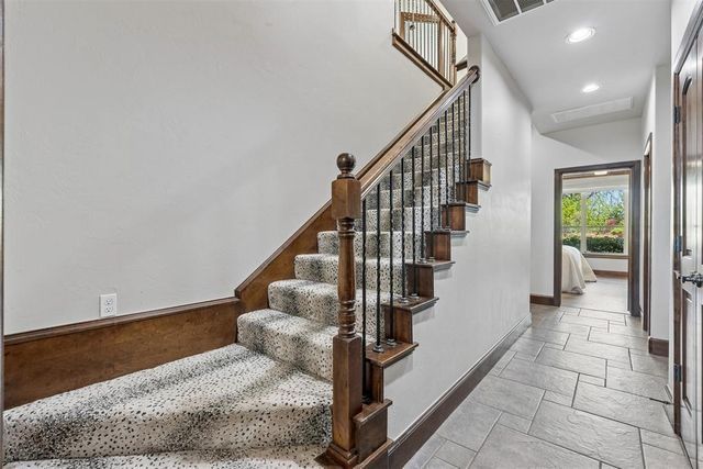 2216 Crestwood Drive, Jones, OK 73049