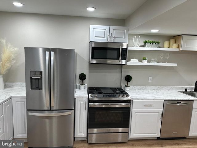 6521 GILDAR ST, Alexandria, VA 22310