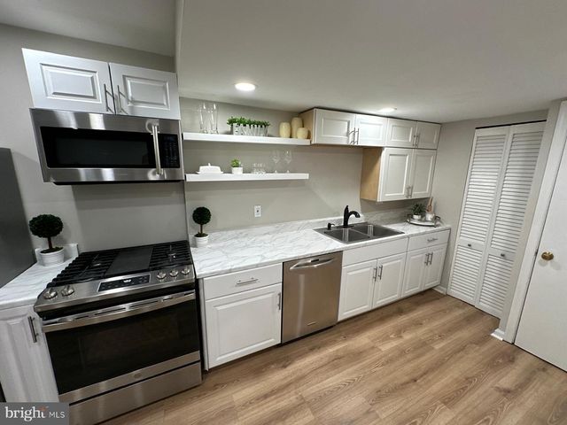 6521 GILDAR ST, Alexandria, VA 22310