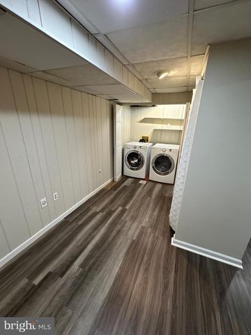 6521 GILDAR ST, Alexandria, VA 22310