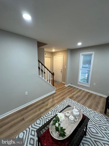 6521 GILDAR ST, Alexandria, VA 22310