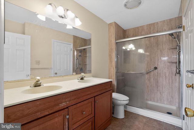 547 CANTERBURY RD, West Norriton, PA 19403