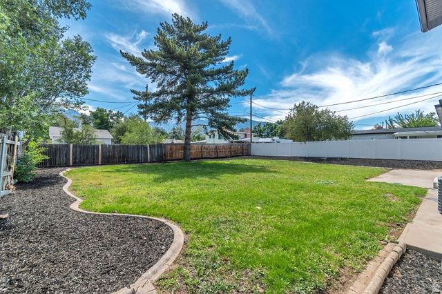 8791 S 1350 E, Cottonwood Heights, UT 84093