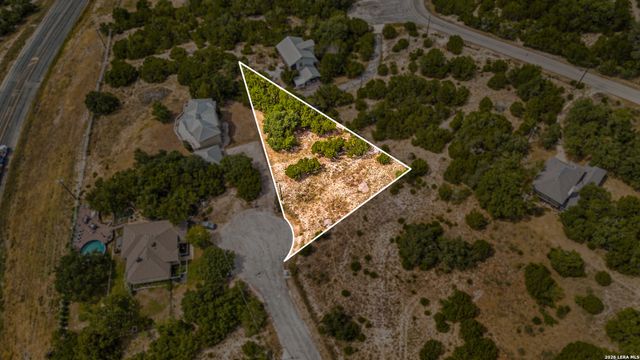 334 BOBBY CLARK DR, Canyon Lake, TX 78133