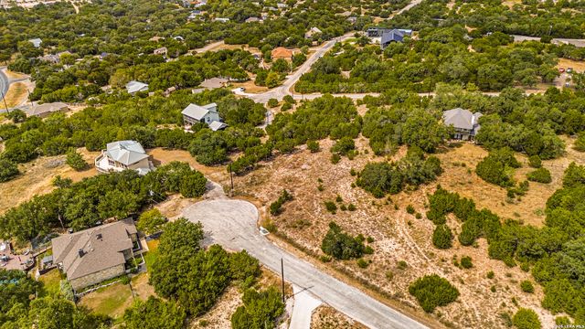 334 BOBBY CLARK DR, Canyon Lake, TX 78133