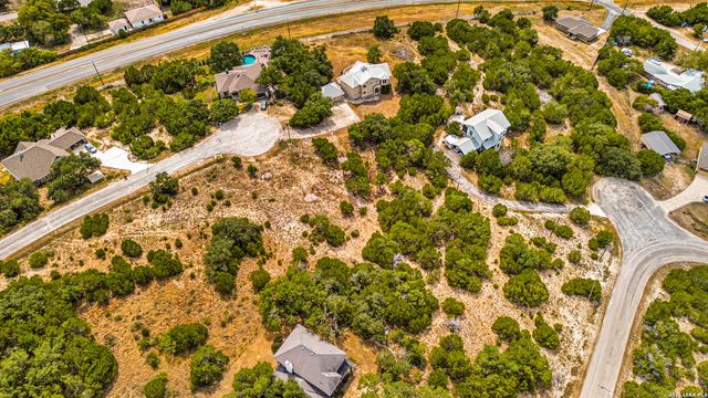 334 BOBBY CLARK DR, Canyon Lake, TX 78133