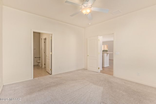 496 W Knotwood Street, Green Valley, AZ 85614