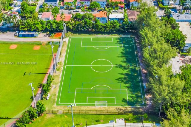 734 Meridian Avenue 3, Miami Beach, FL 33139