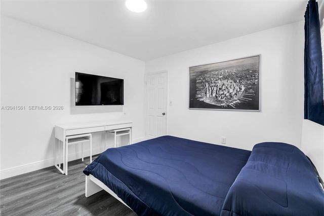 734 Meridian Avenue 3, Miami Beach, FL 33139