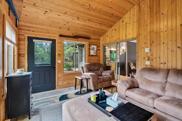 2670 N Britt Road, Janesville, WI 53548