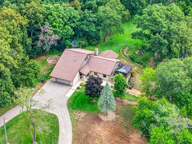 2670 N Britt Road, Janesville, WI 53548