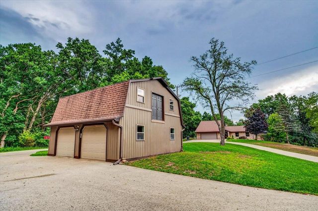 2670 N Britt Road, Janesville, WI 53548